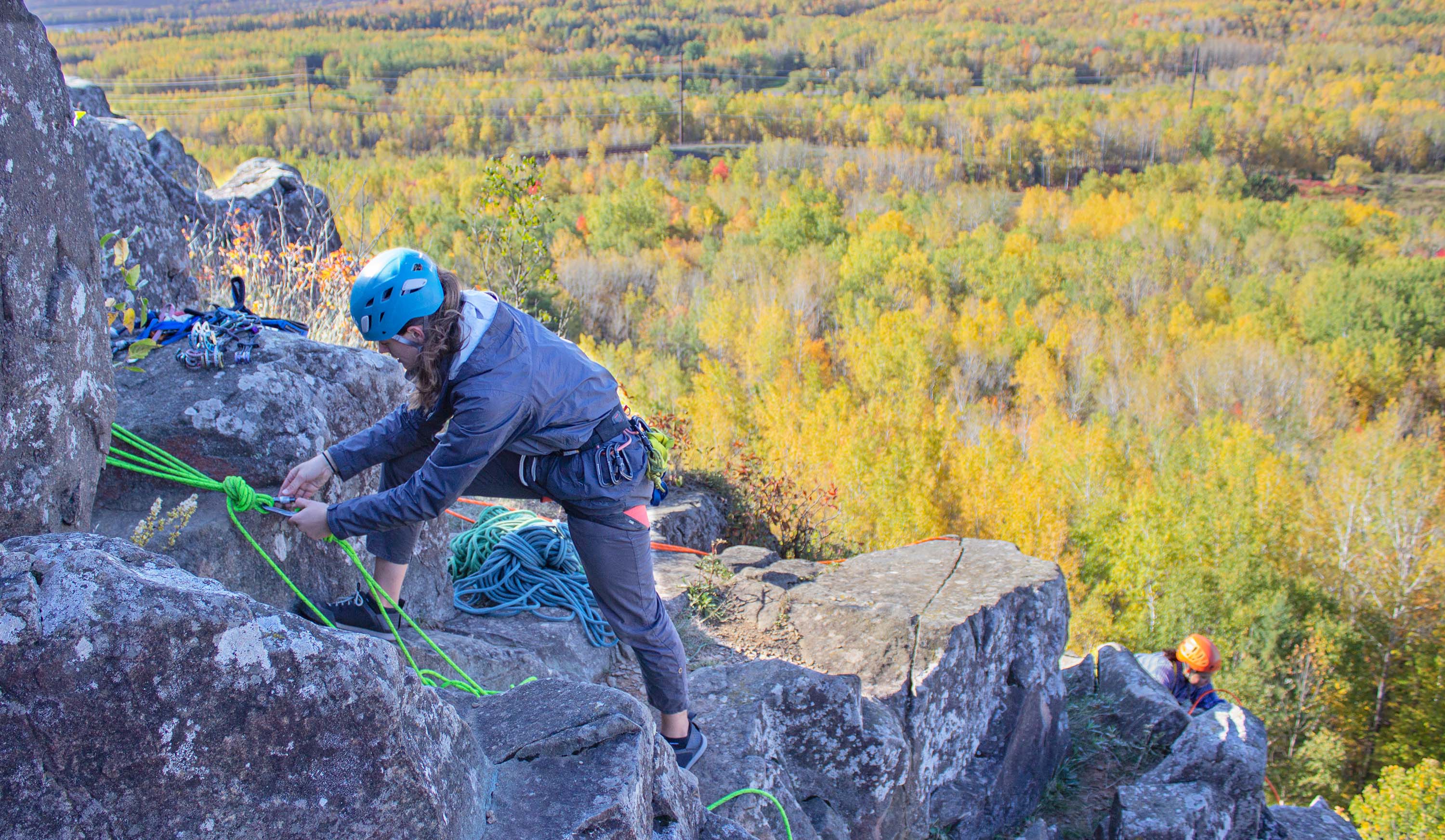 climbers seting up a toprope belay at ely's Peak